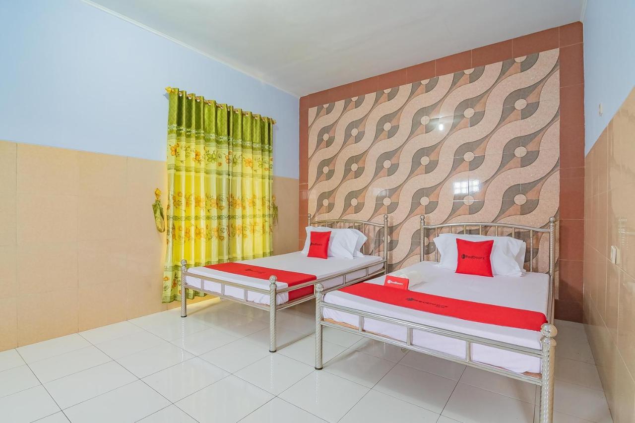 Reddoorz Syariah @ Tambak Mekar Street Subang Hotell Djalantjagak Eksteriør bilde